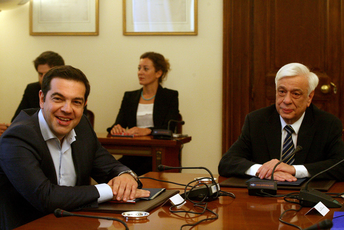 Путин и Ципрас обсудили итоги референдума в Греции