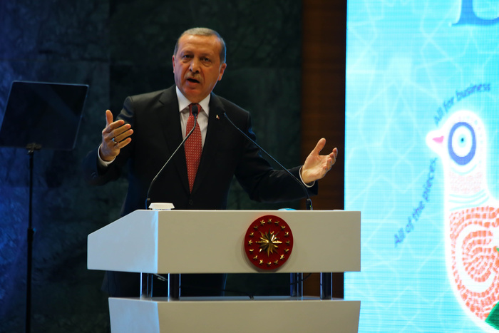 Эрдоган обвинил Россию в нефтяном сговоре с ИГ
