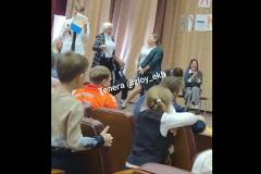 В мэрии Екатеринбурга прокомментировали неоднозначный танец педагогов, который возмутил родителей