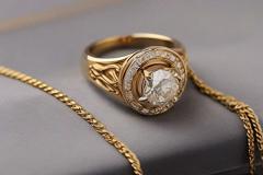 В СПА-центре в «Высоцком» украли кольцо с бриллиантом (ВИДЕО)