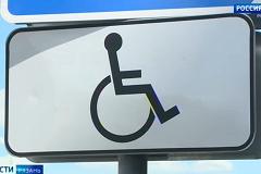 Мужчина в инвалидной коляске упал с эскалатора в ТЦ на Уралмаше