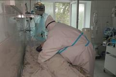 В Новосибирске проверят данные о жестоком обращении врача с пациенткой ковидного отделения