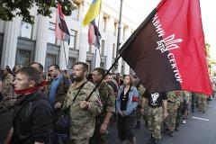 Бойцы «Правого сектора» покидают позиции в Донбассе