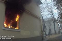 В Екатеринбурге полицейские спасли людей на пожаре