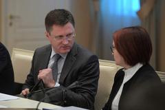 Юшков: России не стоит соглашаться даже на «мягкий потолок» цен на нефть