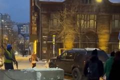 В Екатеринбурге автохамы массово разъезжают по тротуару