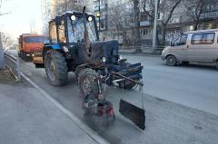 Власти Екатеринбурга пообещали в скором будущем вывести уборку улиц «на совершенно новый уровень»