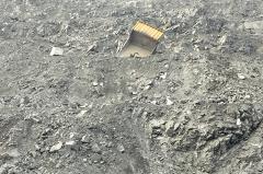 Свердловчанин на БелАЗе погиб, сорвавшись с 75-метровой высоты