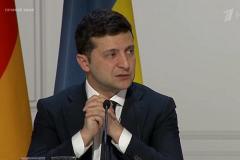Песков заявил, что очень сложно говорить с президентом Украины