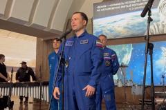 Уральские космонавты запустили в метро космический состав