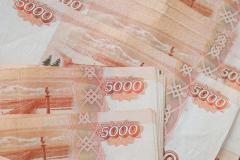 Названа средняя зарплата в Свердловской области
