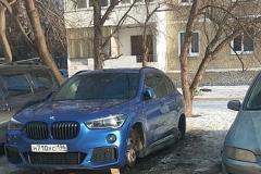 Воры сняли в Екатеринбурге колеса с автомобиля BMW