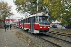 Екатеринбуржцы поддерживают выделение трамвайных путей на Ленина