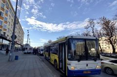 В Екатеринбурге водитель автобуса умер за рулем