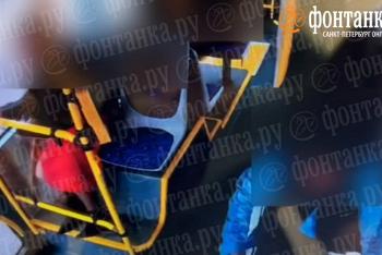 Водитель не спал. Появилась запись из салона автобуса, утонувшего в Мойке (ВИДЕО)