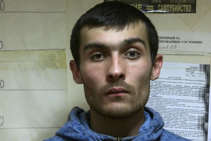 В Екатеринбурге газоэлектросварщик нападал на женщин с ножницами