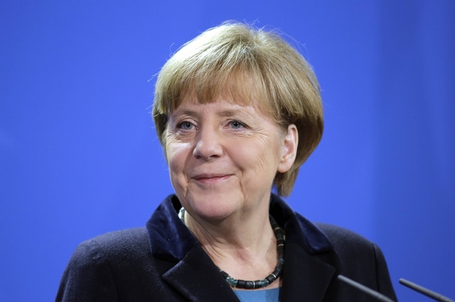 Меркель заявила о необходимости санкций в отношении России