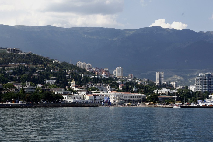 Туристы Ижевска за полтора часа разобрали билеты в Крым на все летние рейсы