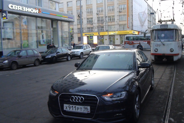 Audi сбила 10-летнего ребёнка в центре Екатеринбурга