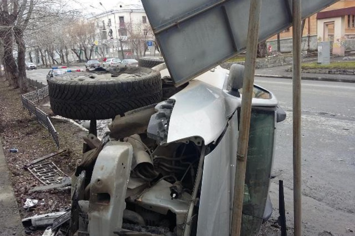 Неопытные водители спровоцировали два ДТП в Свердловской области