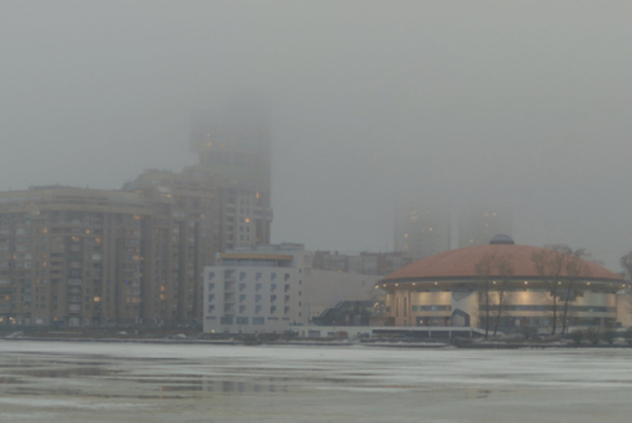 Смог, окутавший Екатеринбург, провисит над городом до конца января