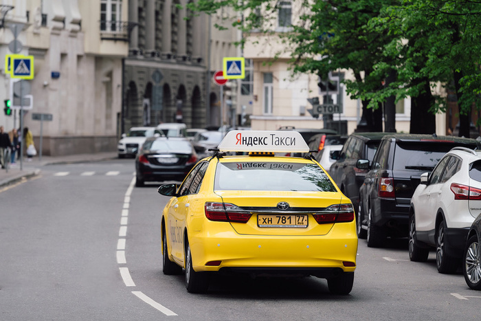 Яндекс. Такси запустило в Екатеринбурге новый тариф