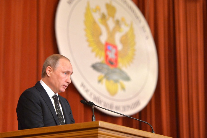 Путин подписал «антитеррористический пакет» Ирины Яровой