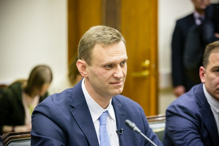 КС отказался рассматривать жалобу Навального на недопуск к выборам