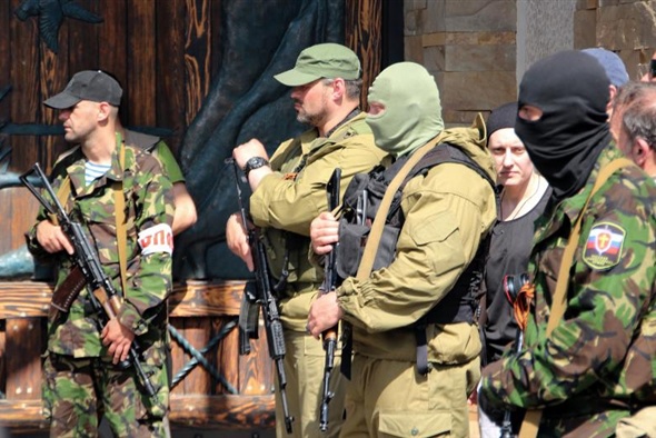 В центре Донецка началась эвакуация из-за артобстрела
