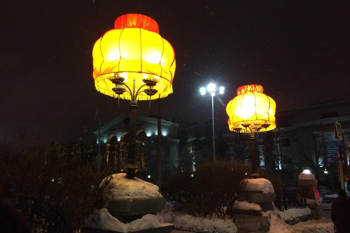 В Екатеринбурге вновь появились знаменитые абажуры Тимы Ради