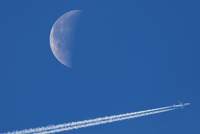 Опасное влияние самолетов на климат подтвердили экспериментально