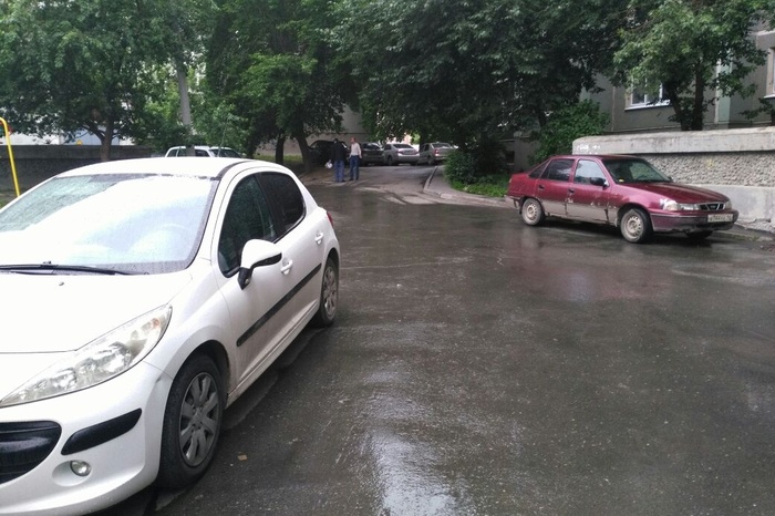 В Екатеринбурге выясняют обстоятельства наезда на ребенка — пешехода
