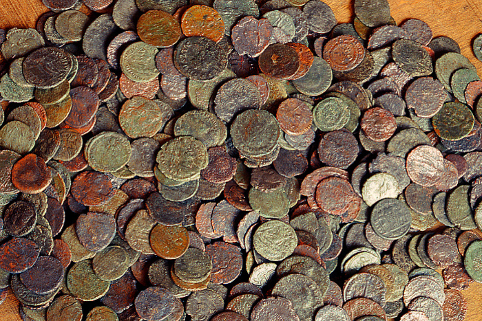 На стройке под Севильей нашли 600 кг римских монет