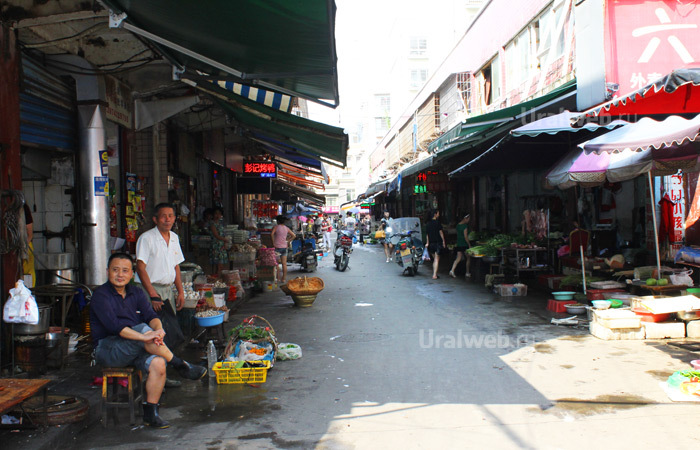 Местный рыночек в Чандэ