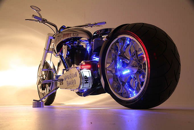 Кастом байк чоппер. Прокаченные байки. Прокаченный чоппер. Прокаченные байки. Крутой байк.