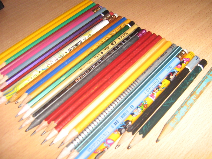 Карандашек или карандашик как. Альбом фото карандашики. Фотографии карандашиков для планшетов. Карандашики для оформления доски.