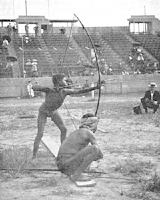 220px-Archery_on_Antropology_days_during_1904_Summer_Olympics.jpg