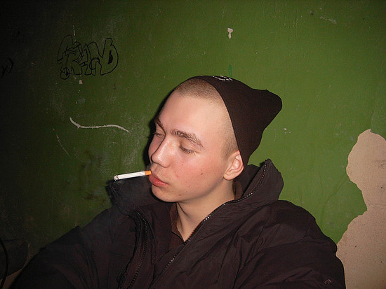 Песня она так выглядит зависимо пацыки. Песня она так выглядит зависимо пацыки. Четкий пацанчик. Крутой гопник. Четкий парень.