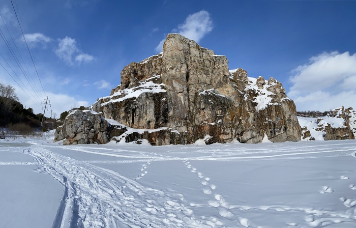 Скала Три пещеры, Каменск-Уральский