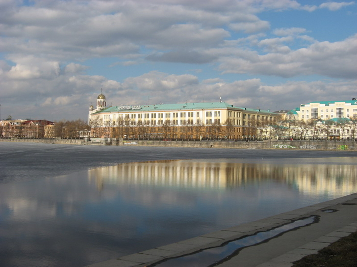 Городской пруд ступино фото