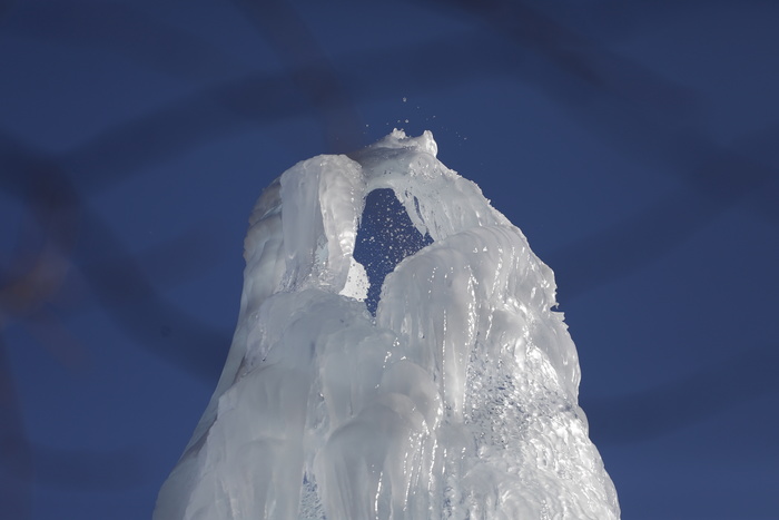 Ледяной фонтан. Национальный парк Зюраткуль