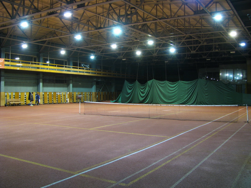 Зимний манеж уралмаш екатеринбург. Манеж политех бадминтон. Манеж уралмаш. Манеж уралмаш. Зимний манеж уралмаш.