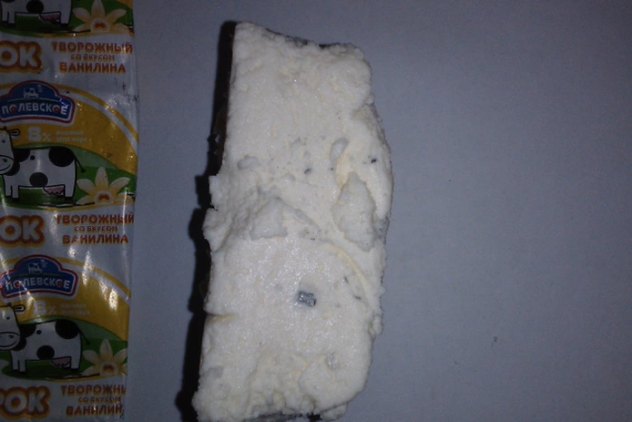 Житель Екатеринбурга нашел металлическую стружку в творожном сырке