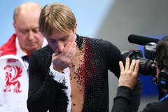 Тренер Плющенко Мишин принес стране извинения