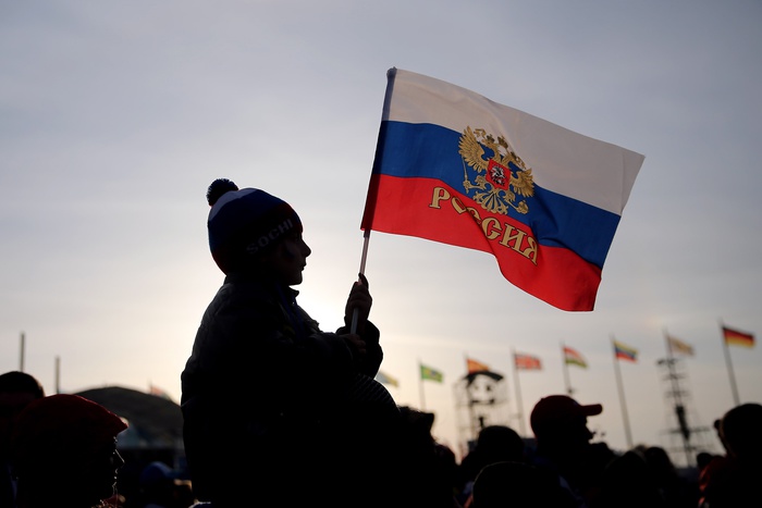 Отечественные хоккеистки заставили замолчать освиставших гимн России чехов