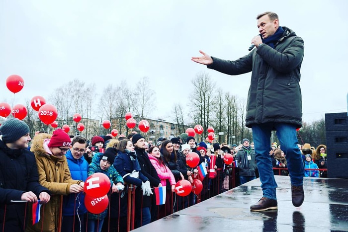 Полиция опровергла обнаружение яда в организме Навального