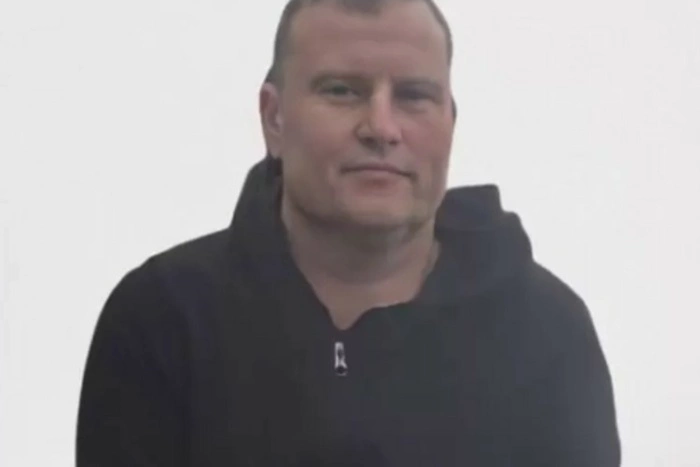 «Нашли машину на берегу Шарташа»: подробности исчезновения екатеринбургского бизнесмена