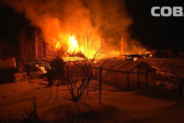 Особый противопожарный режим введен в двух районах Екатеринбурга