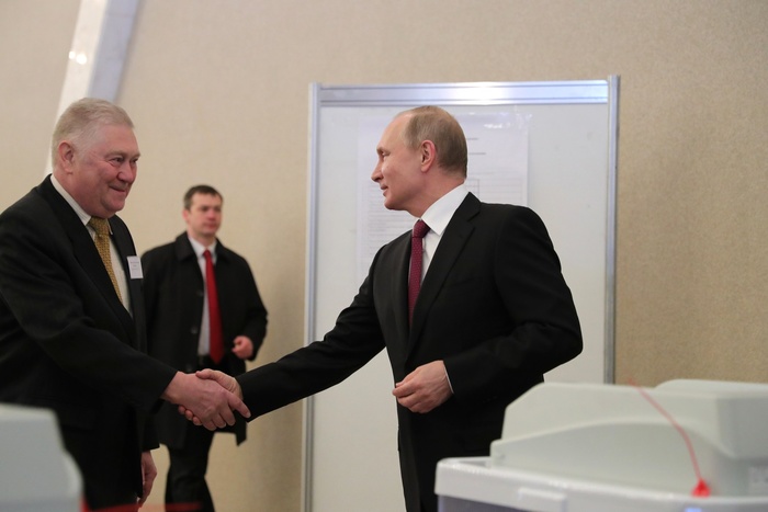 Путин заручился рекордной в истории России поддержкой избирателей