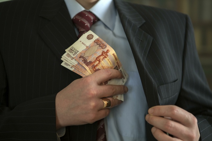 Чайка заявил о росте числа выявленных коррупционеров в ФСБ в два раза